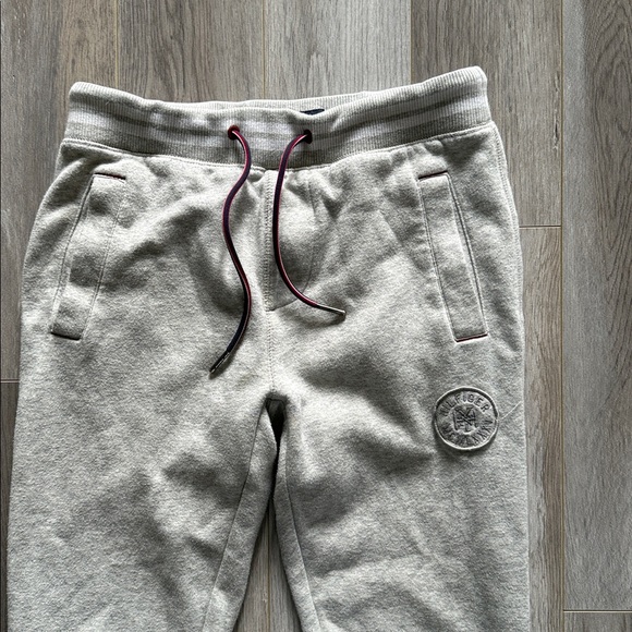 Tommy Hilfiger Joggers, Size XSmall - Picture 2 of 6